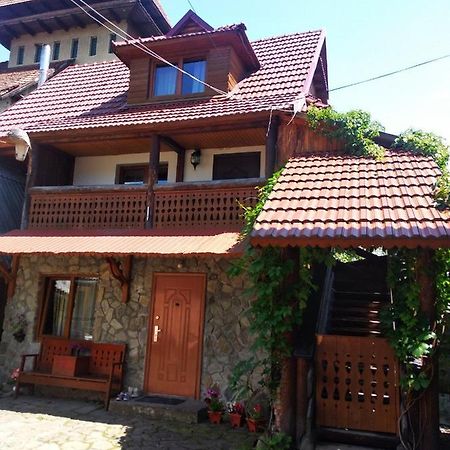 Cottage Spadok Vorochta Exteriör bild